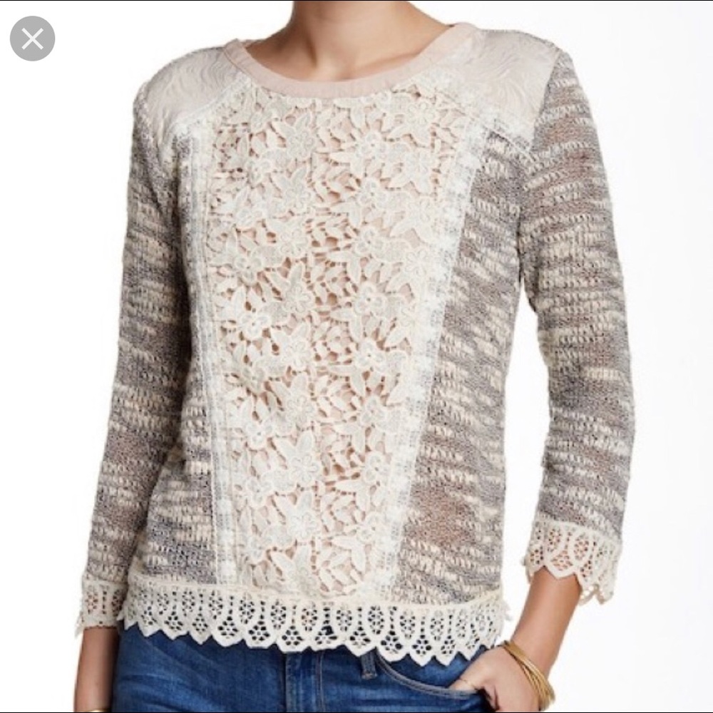 Anthropologie sweater/ top with lace